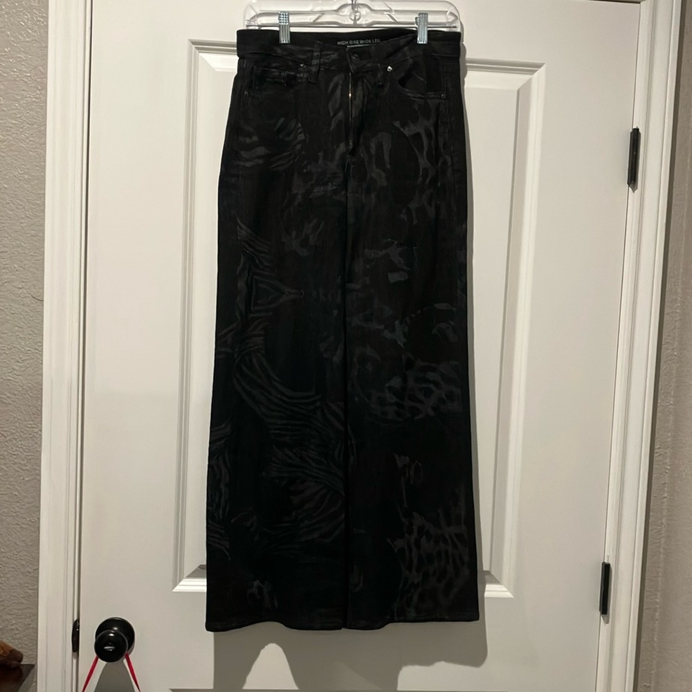 Chico’s Women’s Petite Black w/Animal Print Wide-Leg Jeans-0P (4P)-EUC